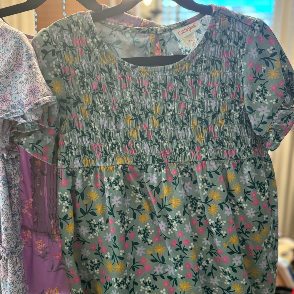 Girls shirts size 7/8